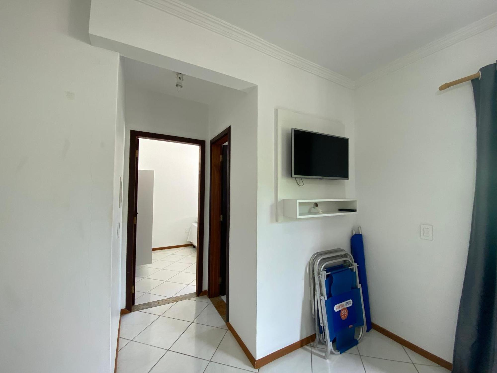 Residencial Recanto Do Colibri Бомбиняс Екстериор снимка